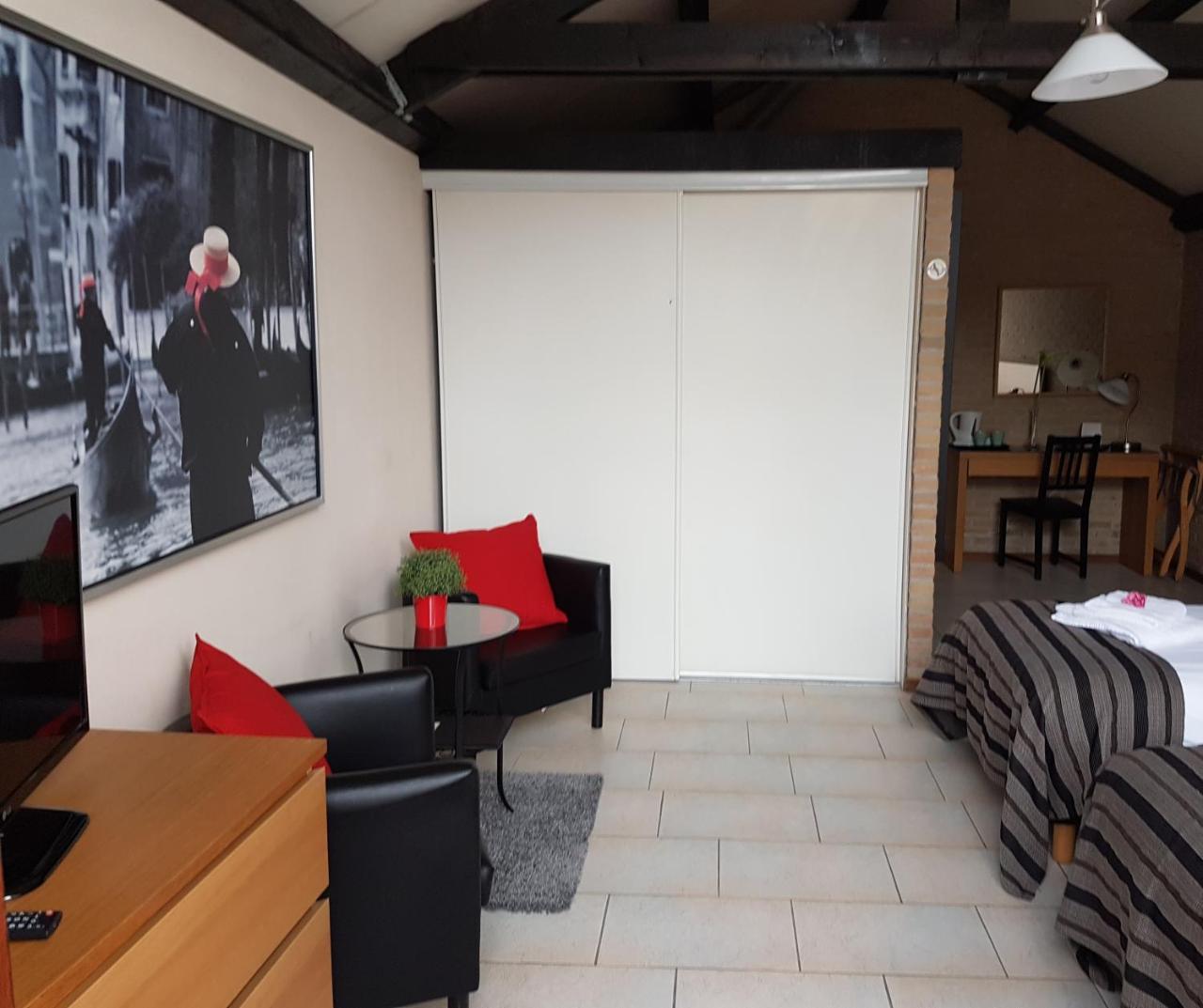 Motel אוסטבורנה מראה חיצוני תמונה